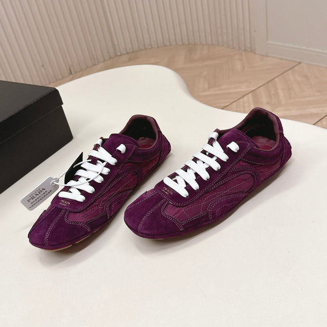 PRADA 26S CLASSIC SNEAKERS IN BURGUNDY RED SUEDE