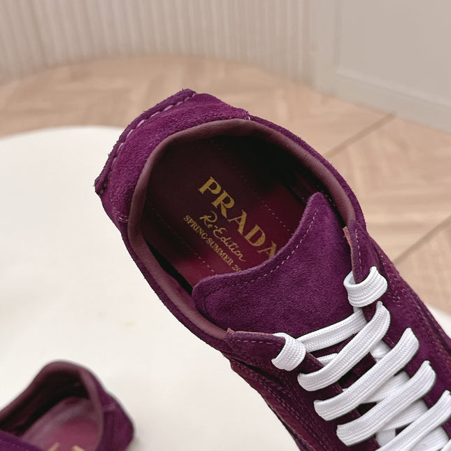 PRADA 26S CLASSIC SNEAKERS IN BURGUNDY RED SUEDE