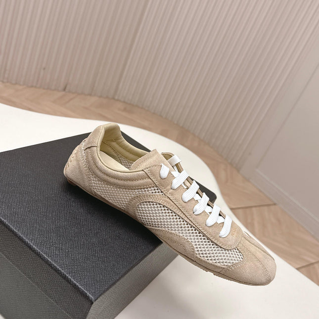 PRADA 26S CLASSIC SNEAKERS IN BEIGE SUEDE AND MESH
