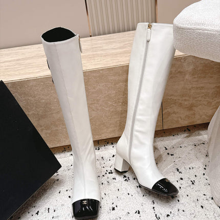 CHANEL 26S KNEE HIGH BOOTS 70 MM IN WHITE CALFSKIN AND BLACK PATENT
