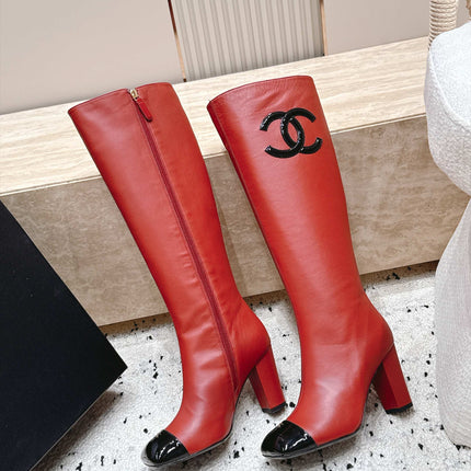 CHANEL 26S KNEE HIGH BOOTS 90 MM IN RED CALFSKN AND BLACK PATENT