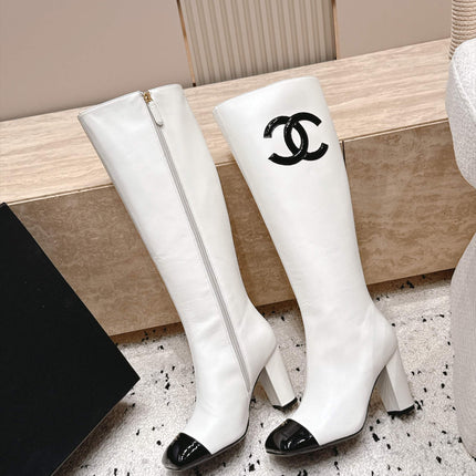 CHANEL 26S KNEE HIGH BOOTS 90 MM IN WHITE CALFSKIN AND BLACK PATENT