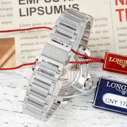 CONQUEST WATCH SILVER CASE WITH COIN GRAY DIAL