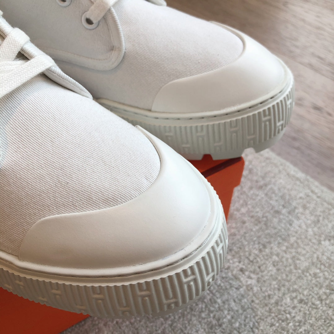 HM ITINERAIRE ANKLE BOOT WHITE CANVAS