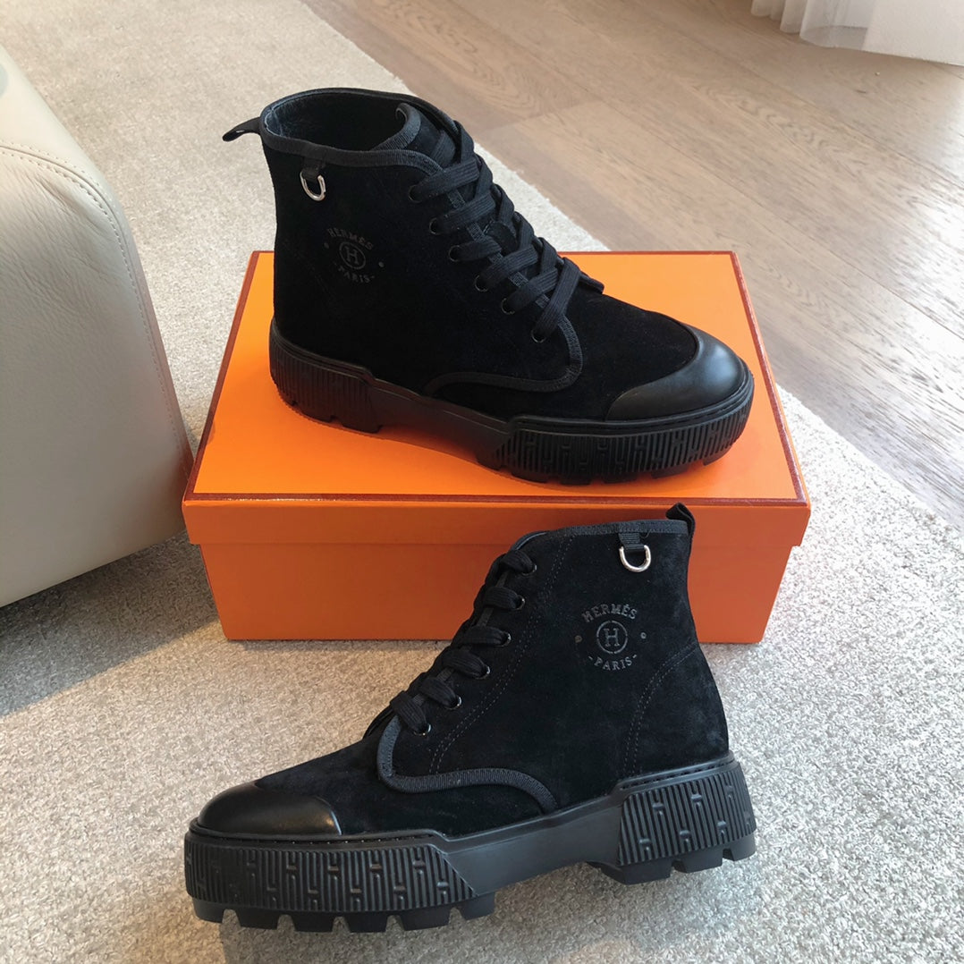 HM ITINERAIRE ANKLE BOOT BLACK SUEDE