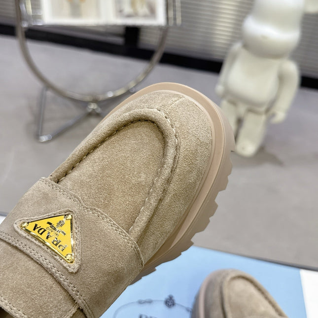 PRADA 25S THICK-SOLE LOAFERS 60 MM IN BEIGE SUEDE WITH GOLD HARDWARE