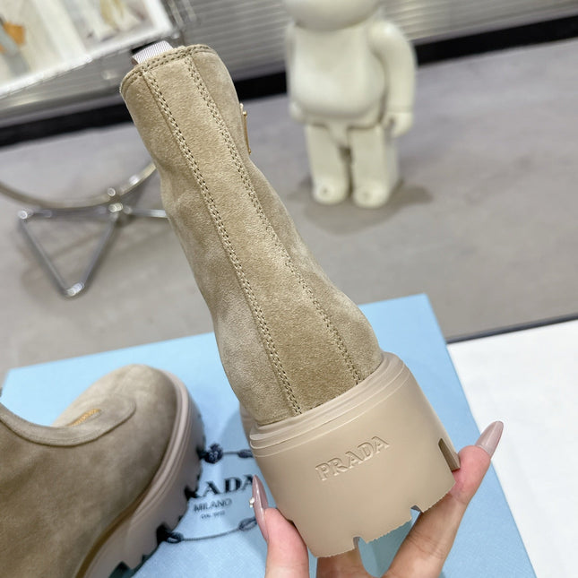 PRADA 25S ZIP-UP ANKLE BOOTS IN BEIGE SUEDE