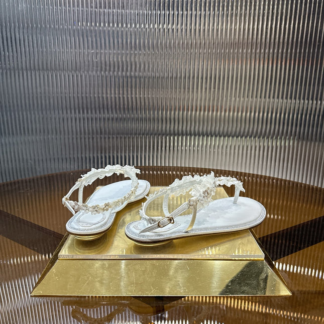 RENE CAOVILLA 26S THONG SANDALS IN WHITE LAMBSKIN FLOWER STRAP