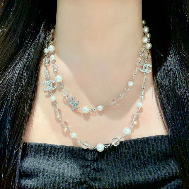 CHANEL 26S DOUBLE C LOGO PEARL & CRYSTAL LAYERED CHAIN NECKLACE IN SILVER METAL 629169