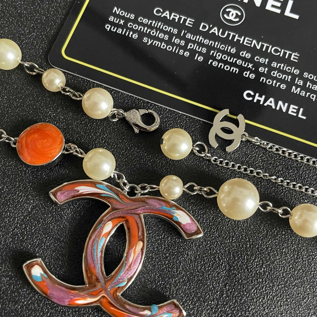 CHANEL 26S CC MARBLE PEARL CHAIN NECKLACE IN SILVER METAL 630056