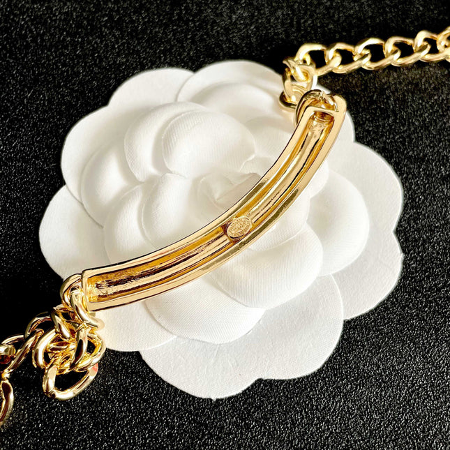 CHANEL 26S CHANEL BLACK LETTER LOGO CHAIN NECKLACE IN GOLD METAL 630061