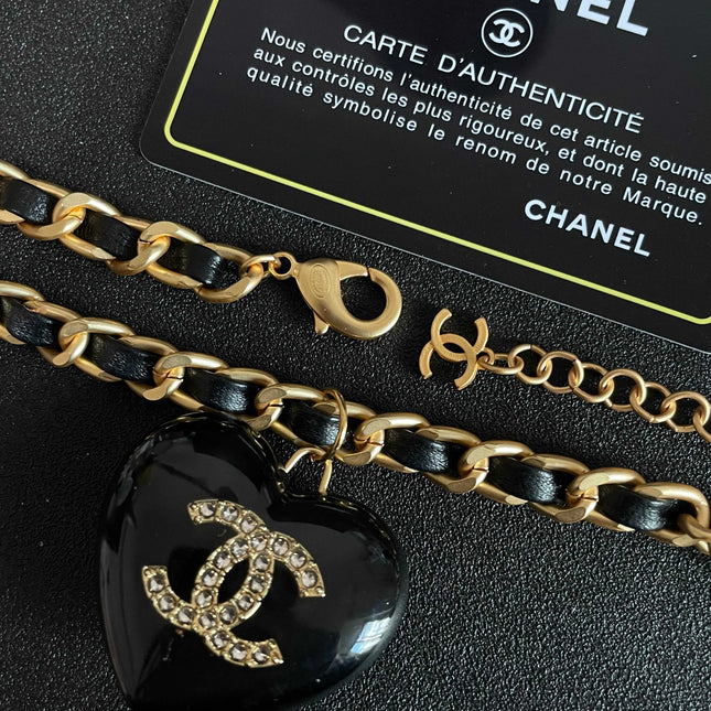 CHANEL 26S DOUBLE C LOGO BLACK HEART PENDANT CHAIN NECKLACE IN GOLD METAL 629886