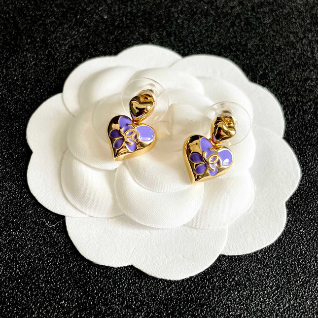 CHANEL 26S DOUBLE C HEART DROP EARRINGS WITH PURPLE ENAMEL FLORAL DETAIL IN GOLD METAL 631911