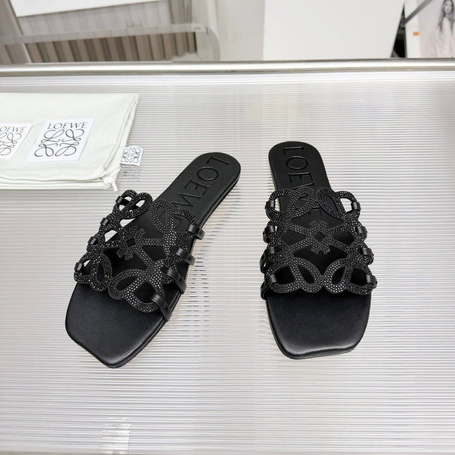 LOEWE 26S FLAT SANDALS IN BLACK CALFSKIN WITH CRYSTALS