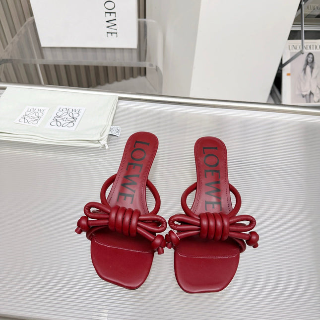 LOEWE 26S KITTEN HEEL KNOT SANDALS 45MM IN BURGUNDY RED CALFSKIN