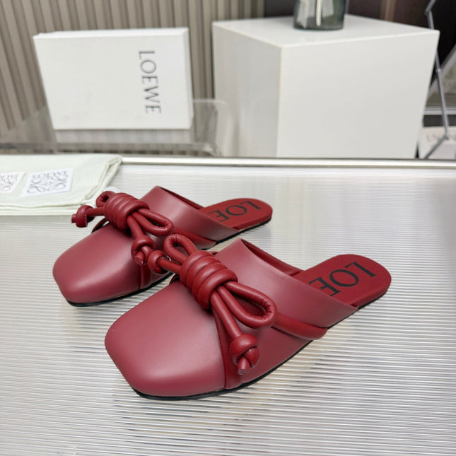 LOEWE 26S MULE LOAFERS IN BURGUNDY RED CALFSKIN KNOT DETAIL