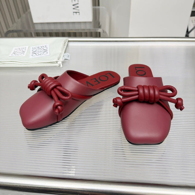 LOEWE 26S MULE LOAFERS IN BURGUNDY RED CALFSKIN KNOT DETAIL