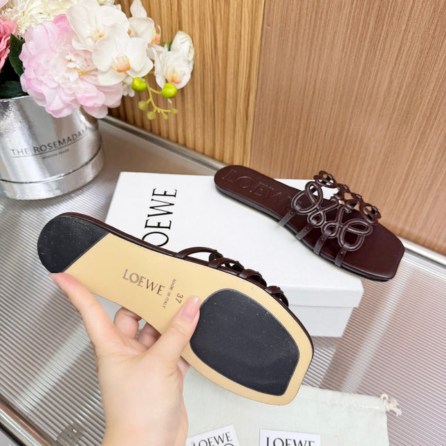 LOEWE 26S PETAL ANAGRAM SLIDE IN DARK BROWN SOFT CALFSKIN
