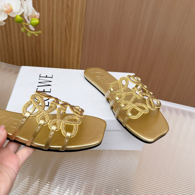 LOEWE 26S FLAT SANDALS IN GOLD CALFSKIN WITH CRYSTALS