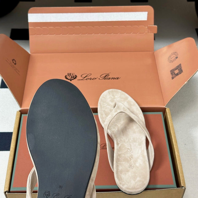 LP 26S THONG SANDALS IN BEIGE SUEDE
