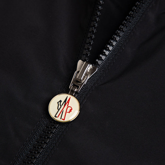 MONCLER 26S JACKET 501