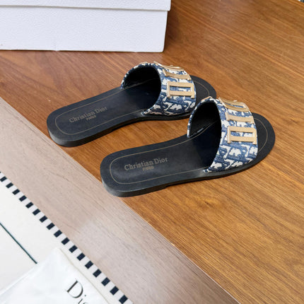 DIOR 26S D-WAY SLIDE IN BLUE DIOR OBLIQUE EMBROIDERED COTTON WITH GOLD HARDWARE