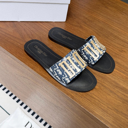 DIOR 26S D-WAY SLIDE IN BLUE DIOR OBLIQUE EMBROIDERED COTTON WITH GOLD HARDWARE