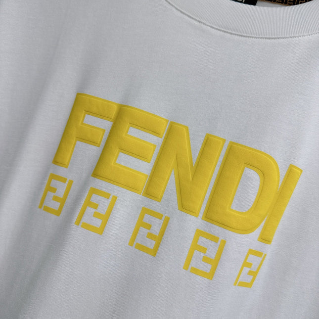 FENDI 26S SHORT SLEEVE T-SHIRT 093