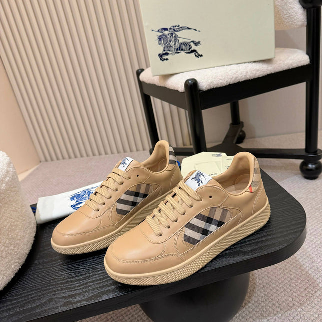 BURBERRY 26S SNEAKERS IN LIGHT BROWN AND BLACK CALFSKIN