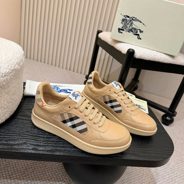 BURBERRY 26S SNEAKERS IN LIGHT BROWN AND BLACK CALFSKIN