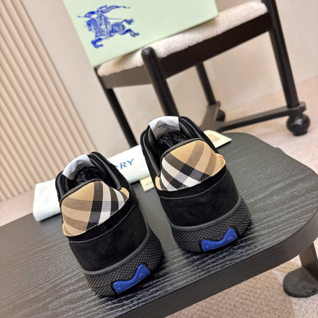 BURBERRY 26S SNEAKERS IN BLACK SUEDE