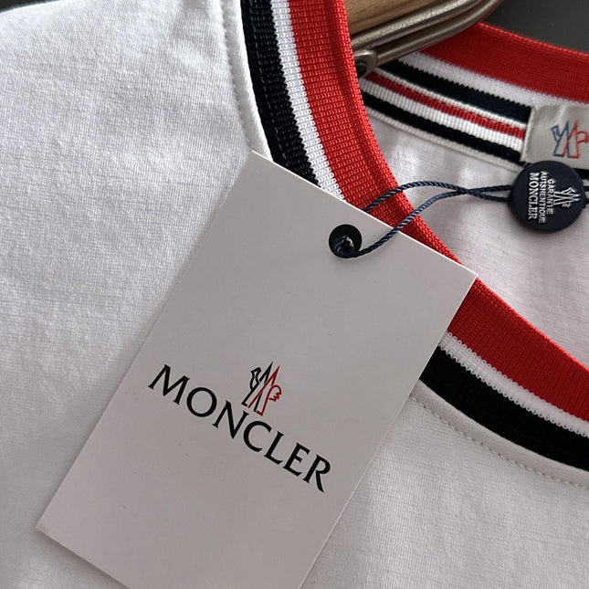 MONCLER 26S SHORT SLEEVE T-SHIRT 660
