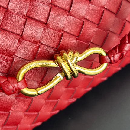 SMALL ANDIAMO 29 IN RED LAMBSKIN