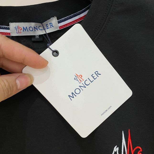 MONCLER 26S SHORT SLEEVE T-SHIRT 659