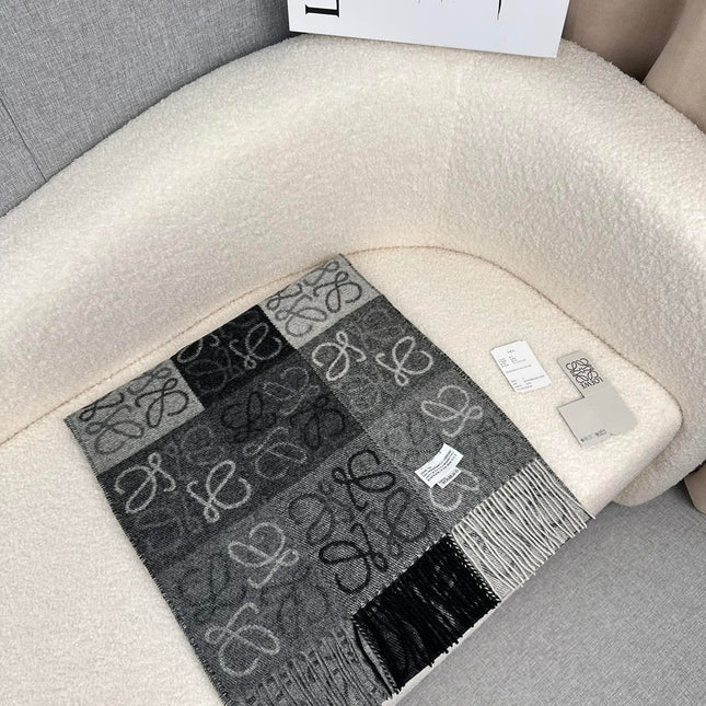 LOEWE 26S SCARF 200 IN CASHMERE 126267