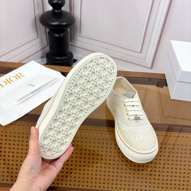 DIOR 26S LOW TOP SNEAKERS IN BEIGE CANVAS WITH WHITE LACE TRIM & LOGO PRINT