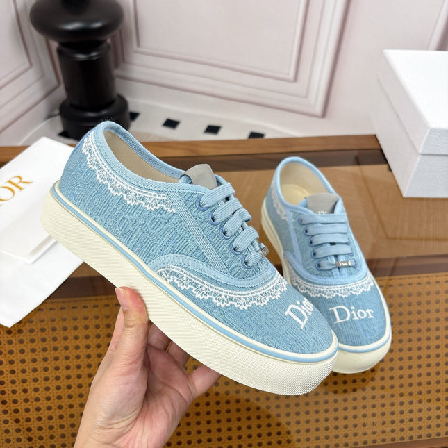 DIOR 26S LOW TOP SNEAKERS IN LIGHT BLUE CANVAS WITH WHITE LACE TRIM & LOGO PRINT