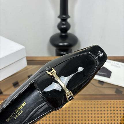 YSL 26S SQUARE-TOE LOAFERS IN BLACK GLOSSY CALFSKIN WITH METAL BAR
