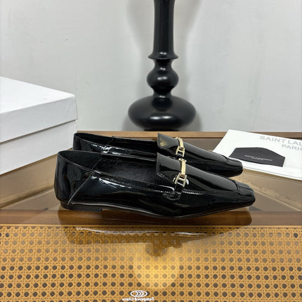YSL 26S SQUARE-TOE LOAFERS IN BLACK GLOSSY CALFSKIN WITH METAL BAR