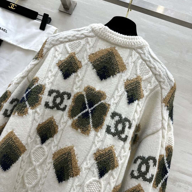 CHANEL 26S SWEATER 674