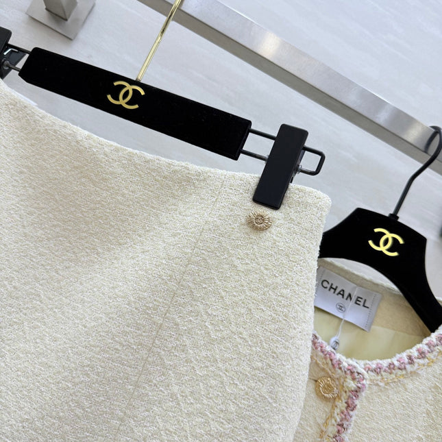 CHANEL 26S SKIRT SET 700