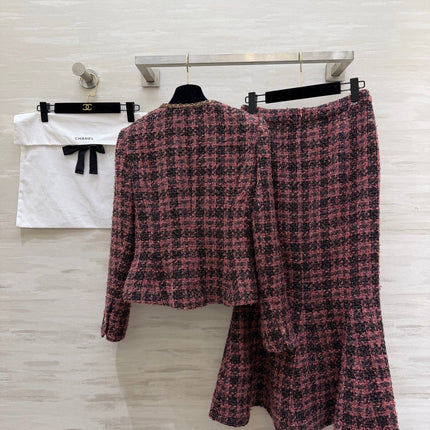 CHANEL 26S WOOL JACKET AND SKIRT SET 925