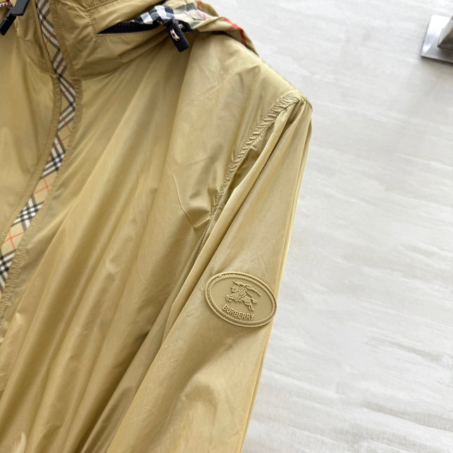 BURBERRY 26S LIGHTWEIGHT JACKET 410