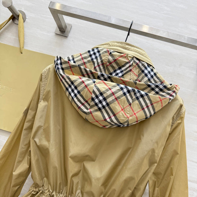 BURBERRY 26S LIGHTWEIGHT JACKET 410