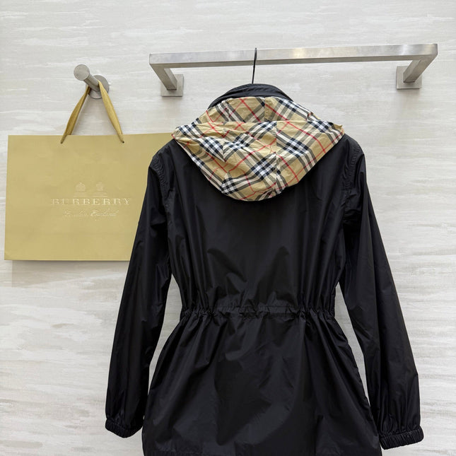 BURBERRY 26S LIGHTWEIGHT JACKET 409