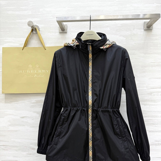 BURBERRY 26S LIGHTWEIGHT JACKET 409