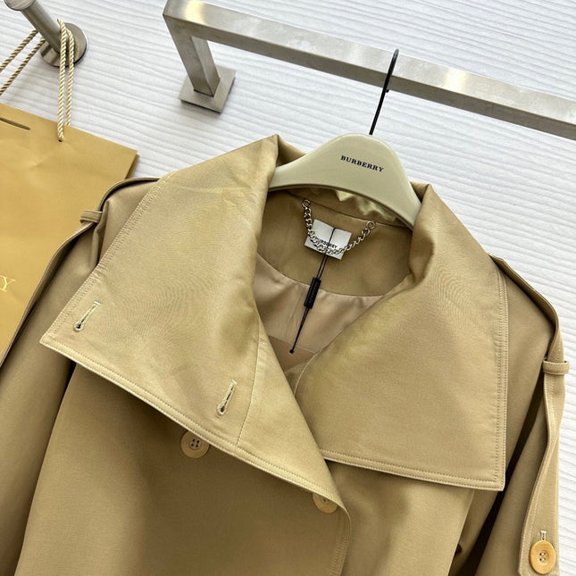 BURBERRY 26S SHORT JACKET 389