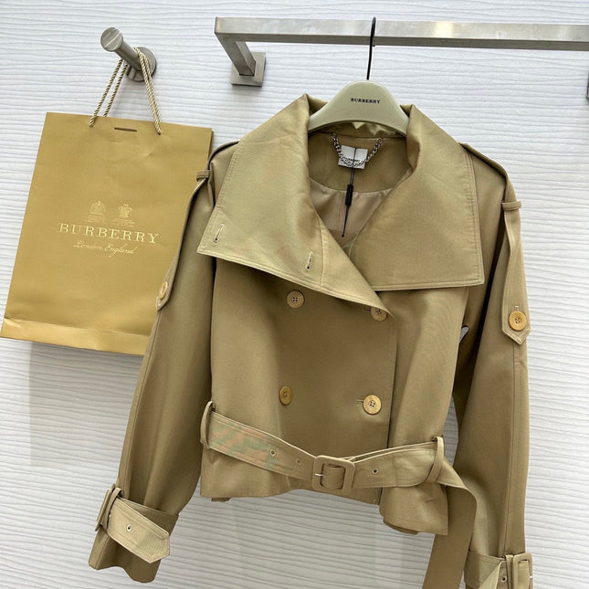 BURBERRY 26S SHORT JACKET 389