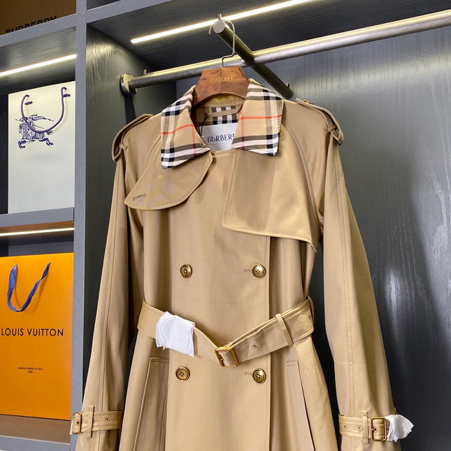 BURBERRY 25S TRENCH COAT 237