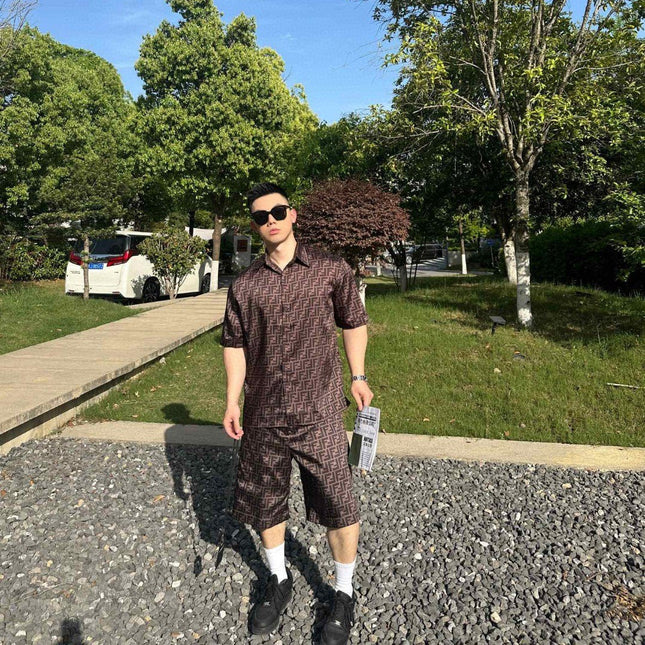 FENDI 26S LONG SHORTS 025
